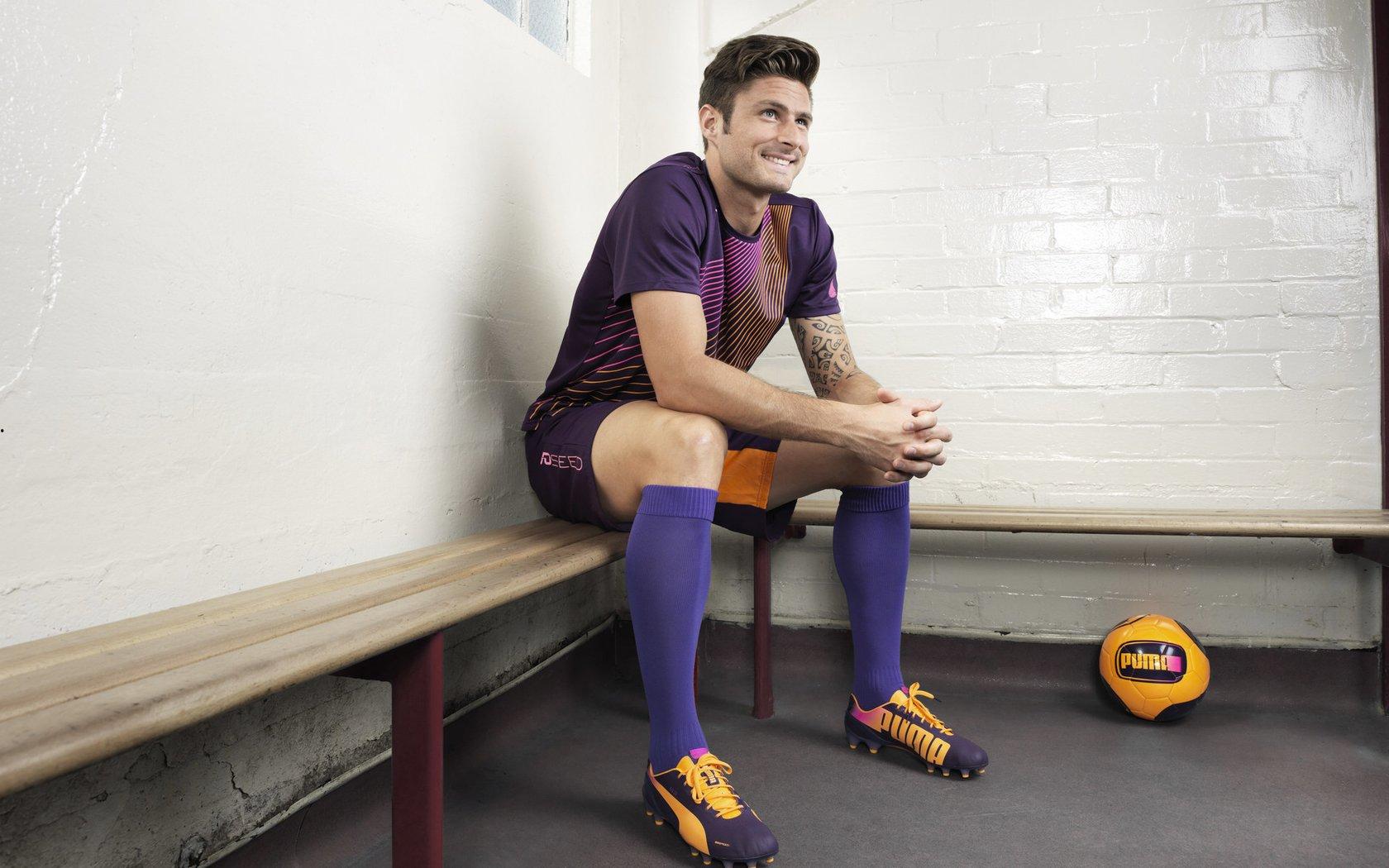 背水一战!客战曼城成阿隆索存续关键 内忧外患药厂如何破局